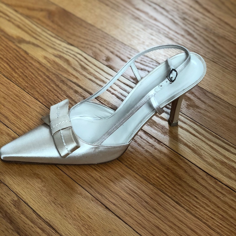 Vera Wang Heels